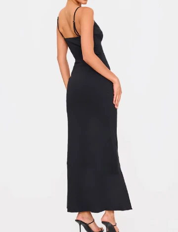 Rochie lunga PRETTYLITTLETHING, negru Negru