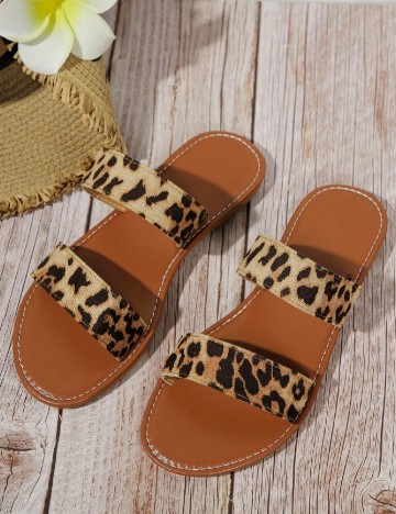 
						Slapi SHEIN, animal print