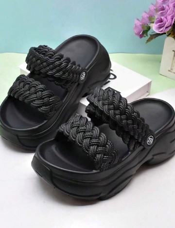 
						Sandale SHEIN, negru