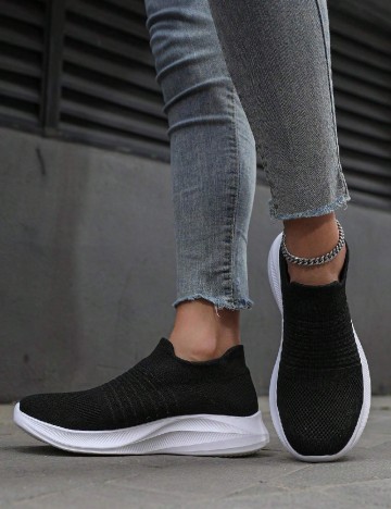 Adidasi SHEIN, negru