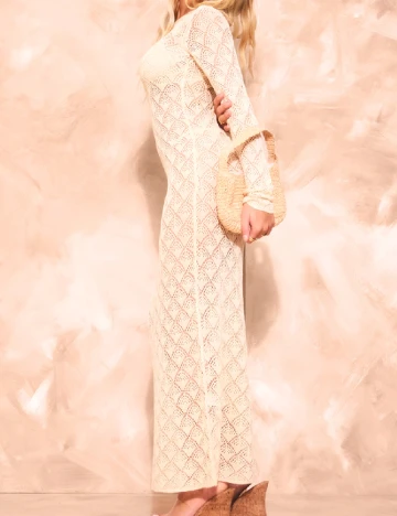 Rochie de plaja PRETTYLITTLETHING, crem