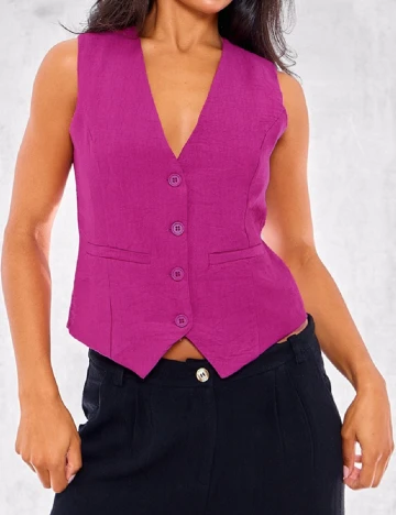 Vesta PrettyLittleThing, mov Mov