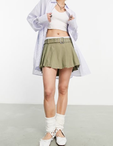 
						Fusta pantalon ASOS, verde
