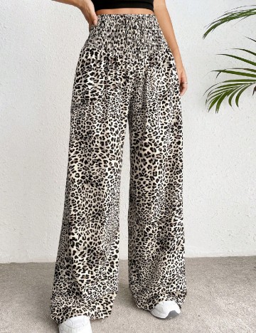 
						Pantaloni SHEIN, animal print