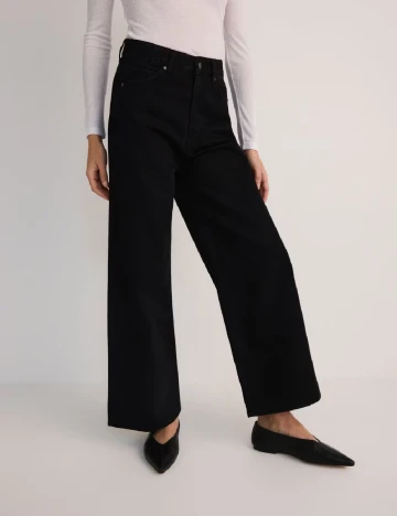 Blugi Reserved, negru