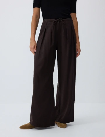 Pantaloni Reserved, maro