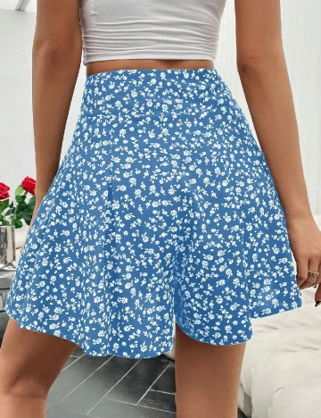 Pantaloni scurti SHEIN, albastru
