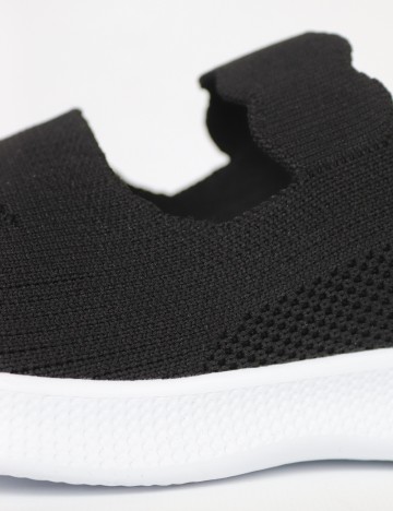 Adidasi SHEIN, negru