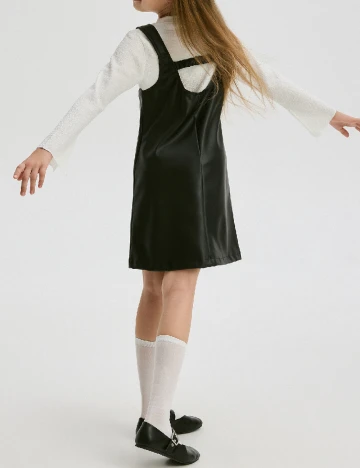 Compleu Reserved, alb/negru Negru