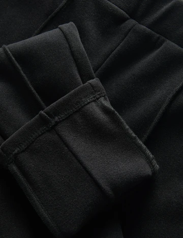 Pantaloni Reserved, negru