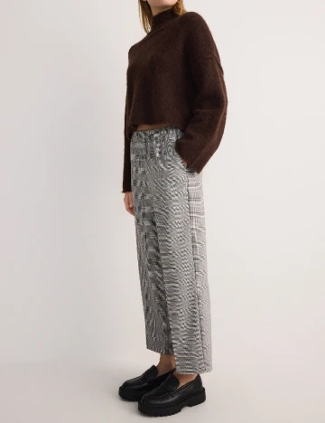Pantaloni Reserved, gri