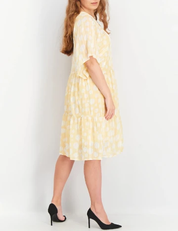 Rochie medie Y.A.S, galben Galben