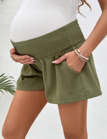 Pantaloni scurti SHEIN Maternity, verde