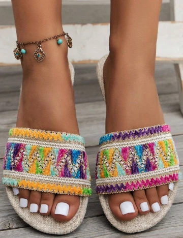 Slapi SHEIN, mix culori