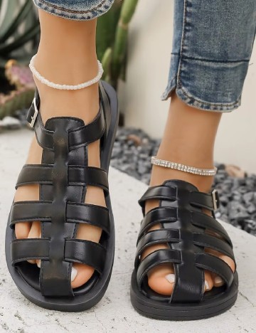 
						Sandale SHEIN, negru
