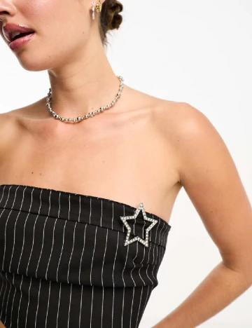 Top Heartbreak, negru Negru