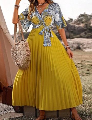 
						Rochie lunga SHEIN, galben