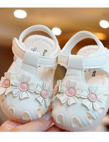 
						Sandale Shein Kids, alb