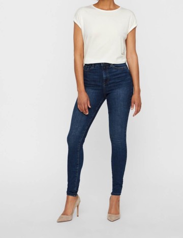 
						Blugi Vero Moda, albastru