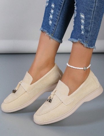 
						Mocasini SHEIN, crem