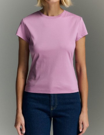 
						Tricou Reserved, roz