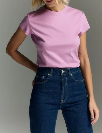 Tricou Reserved, roz