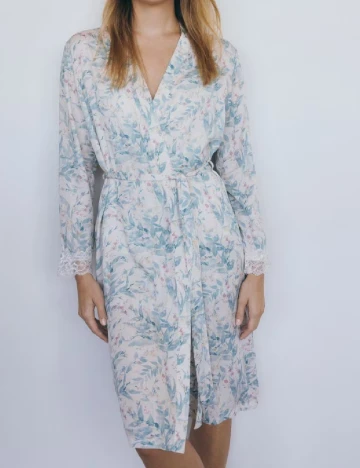 Halat Reserved, floral print Floral print