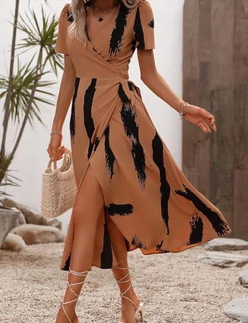 Rochie medie SHEIN, maro