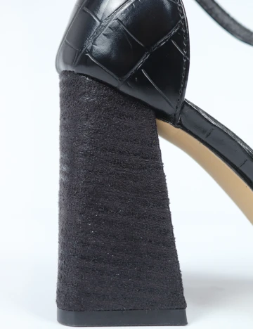 Pantofi SHEIN, negru Negru