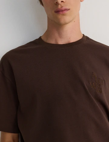 Tricou Reserved, maro Maro