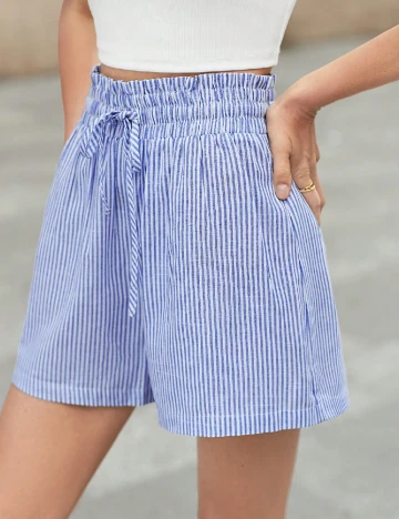 Pantaloni scurti SHEIN, albastru
