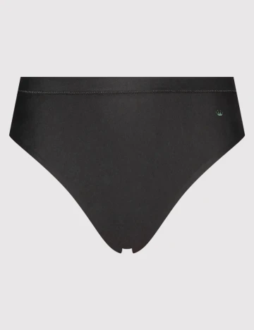 Chilot Triumph, negru