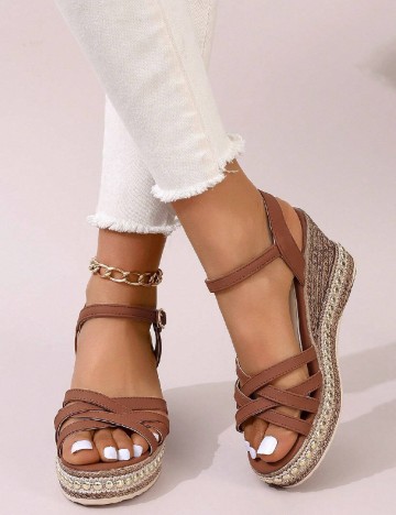 Sandale SHEIN, maro