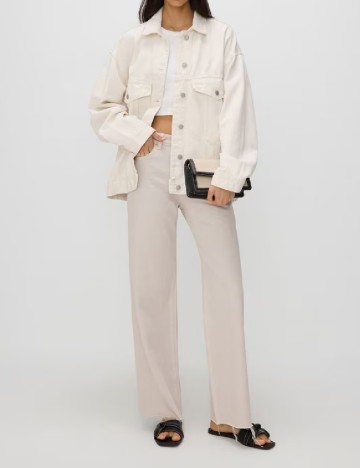 
						Jacheta Oversize Reserved, crem