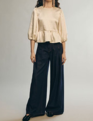 
						Bluza Reserved, crem