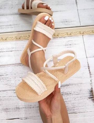 Sandale SHEIN, crem