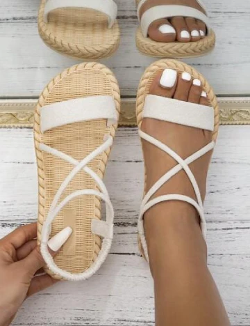 Sandale SHEIN, bej