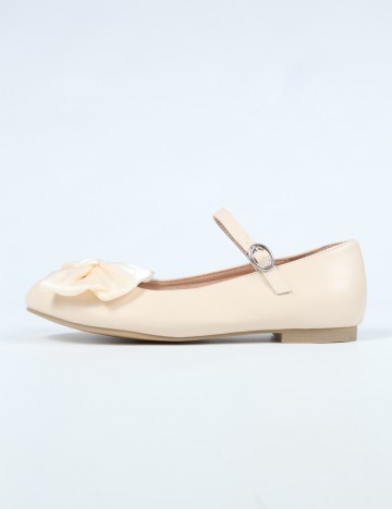 
						Balerini SHEIN, crem