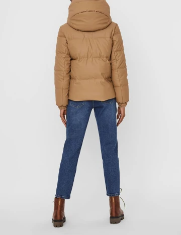 Geaca Vero Moda, maro, M