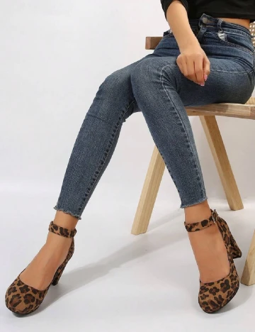 Pantofi SHEIN, animal print Animal print