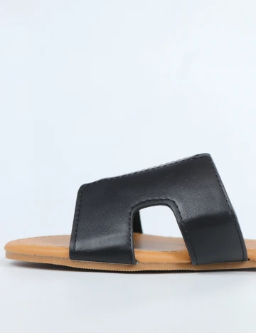Slapi SHEIN, negru Negru