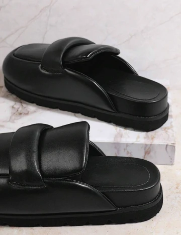 Saboti SHEIN, negru