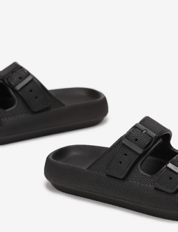 Slapi SHEIN, negru