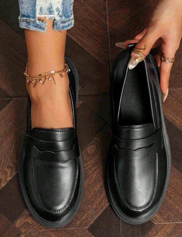 
						Mocasini SHEIN, negru