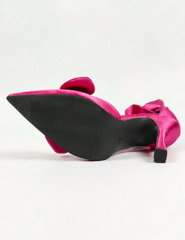 Pantofi SHEIN, roz