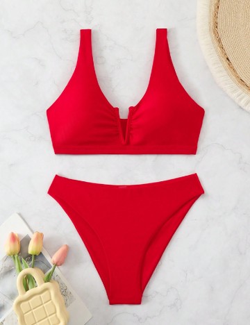 
						Costum de baie SHEIN, rosu