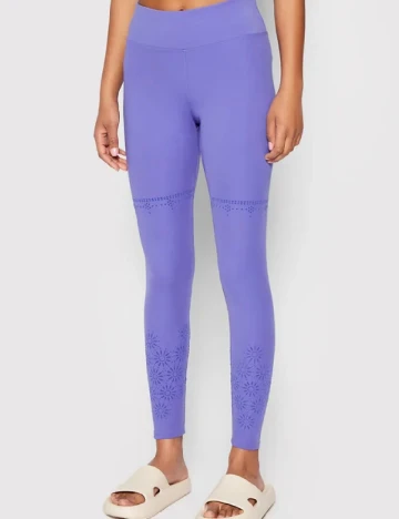 Colanti Desigual, mov Mov