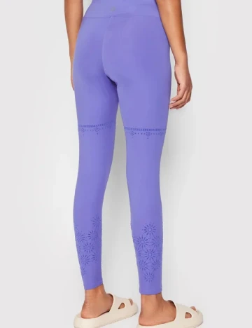 Colanti Desigual, mov Mov