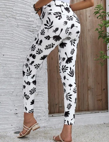 Pantaloni SHEIN, alb