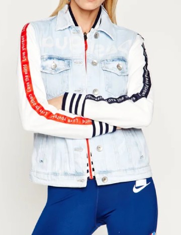 
						Jacheta Desigual, bleu